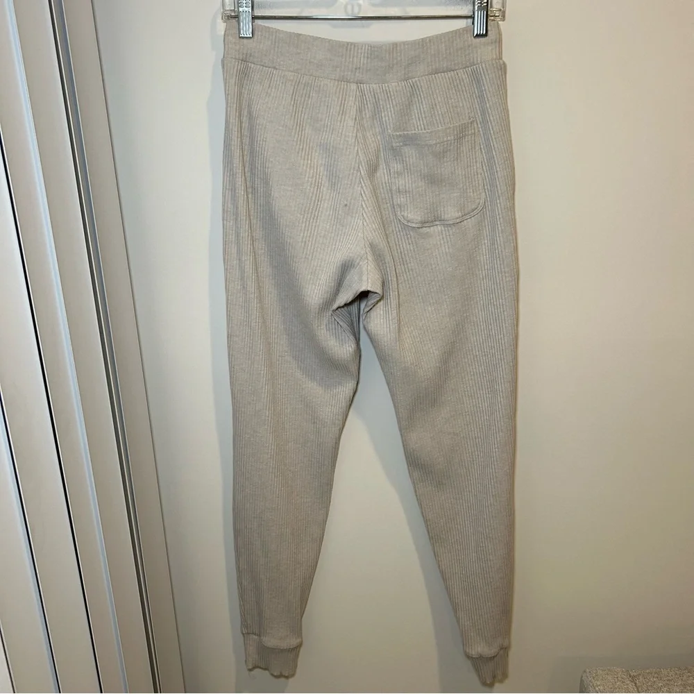 Alo Yoga Muse Sweatpant Tan Size Small